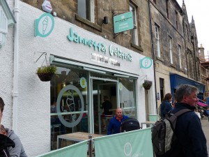 Jannetta's Gelateria St Andrews shop front